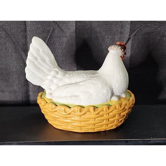 Antique Staffordshire Bisque Porcelain Hen Chicken on Nest Bowl Box Eggs England - Picture 6 of 9